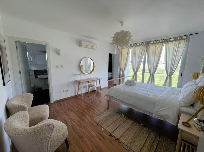 Image No.23-5 Bed Property for sale