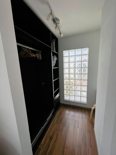 Image No.33-5 Bed Property for sale