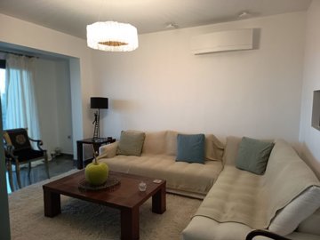 big1-21695630