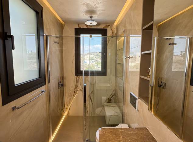 Image No.14-3 Bed Apartment for sale
