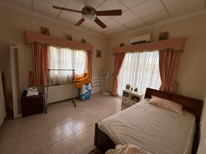 Image No.10-Propriété de 5 chambres à vendre à Larnaca