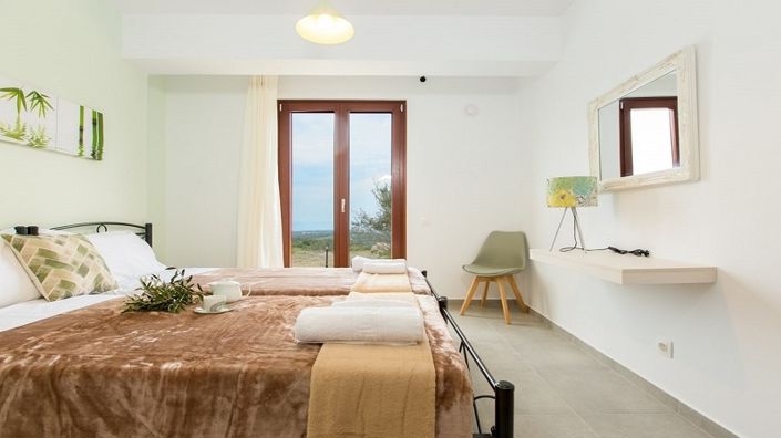 Image No.13-4 Bed Property for sale
