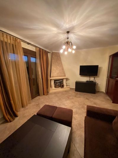 Image No.16-7 Bed House for sale