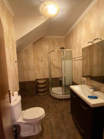 Image No.22-7 Bed House for sale