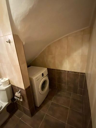 Image No.23-7 Bed House for sale