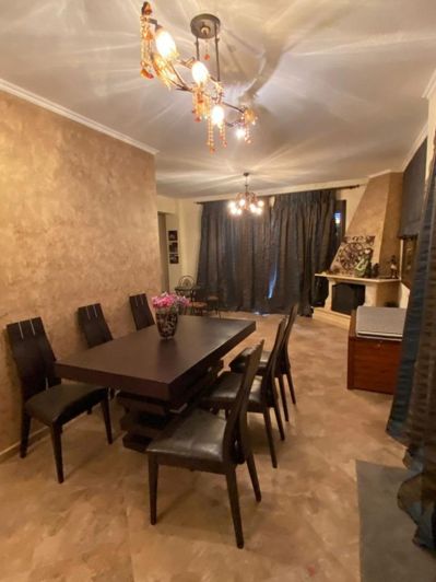Image No.25-7 Bed House for sale