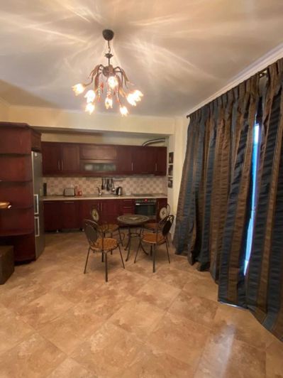 Image No.30-7 Bed House for sale