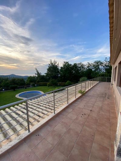 Image No.31-7 Bed House for sale