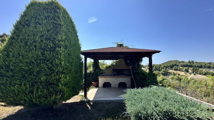 Image No.32-7 Bed House for sale