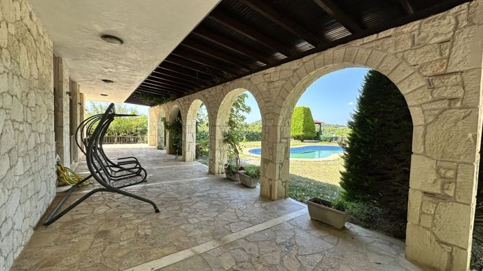 Image No.38-7 Bed House for sale