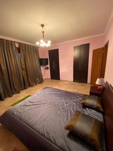 Image No.9-7 Bed House for sale