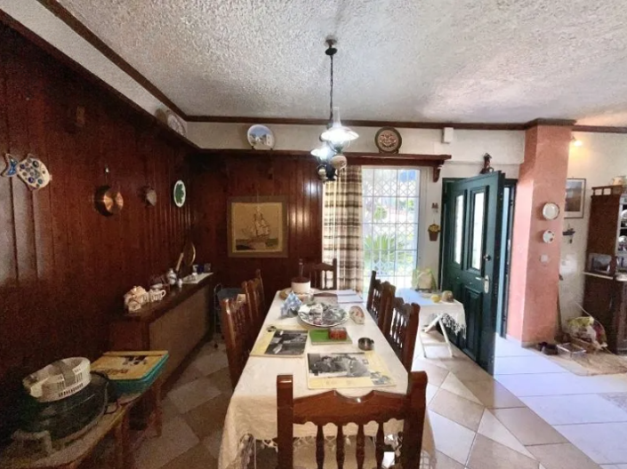 Image No.22-2 Bed House for sale