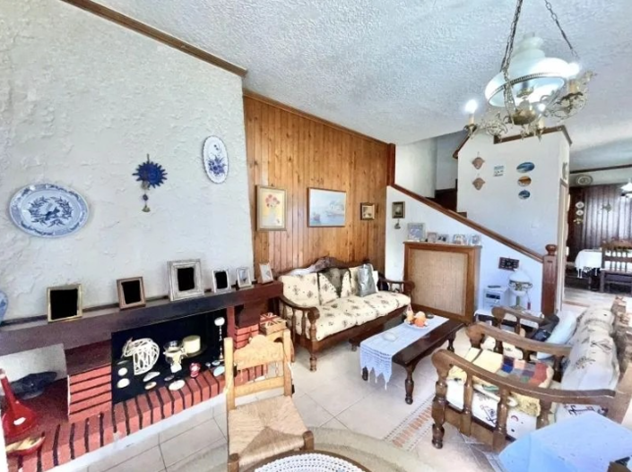 Image No.24-2 Bed House for sale