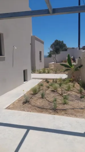 Image No.25-5 Bed House for sale