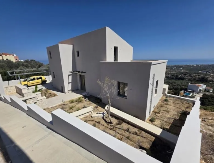 Image No.28-5 Bed House for sale