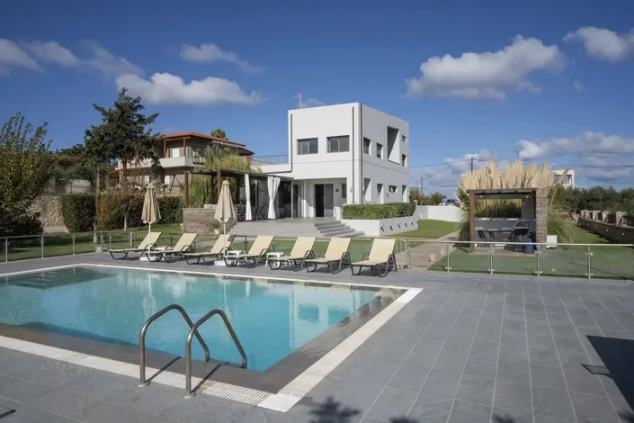 Image No.35-7 Bed House for sale