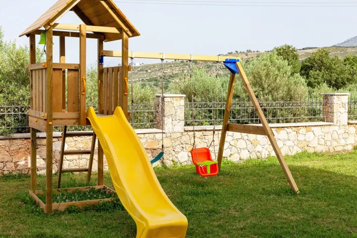 Image No.40-7 Bed House for sale