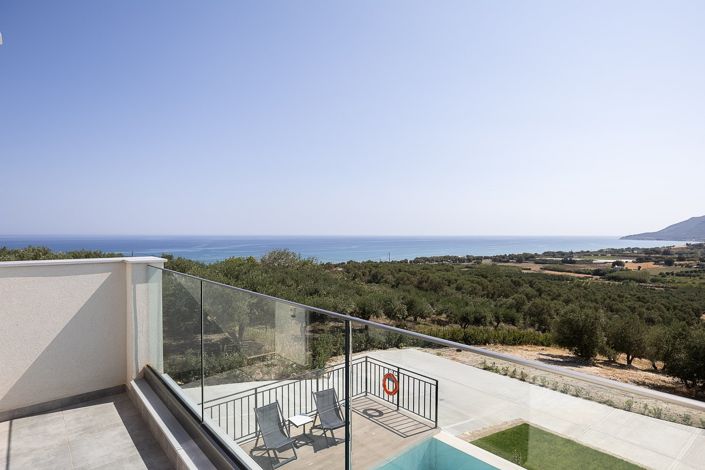 Image No.16-5 Bed House for sale