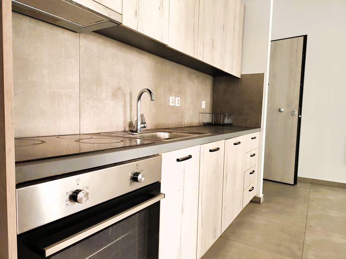 Image No.8-2 Bed Apartment for sale
