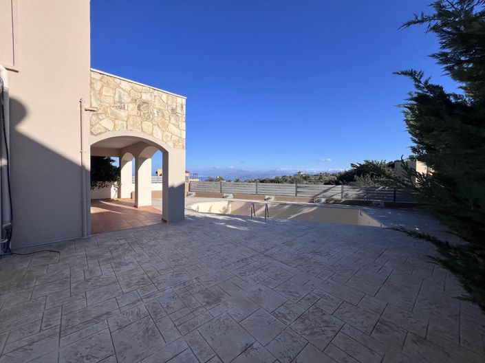 Image No.14-3 Bed House for sale