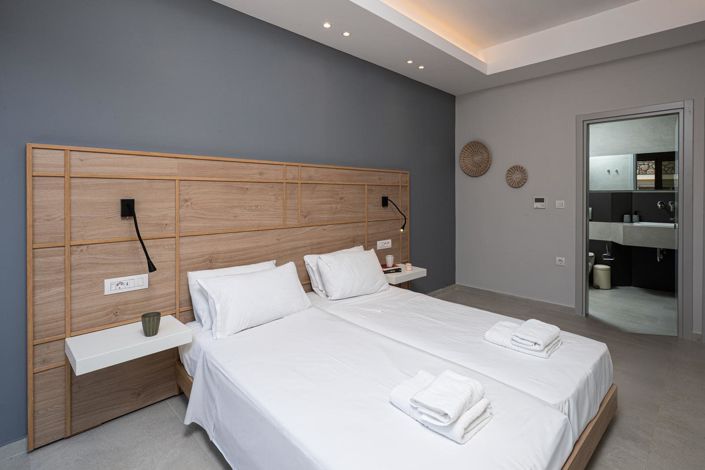 Image No.7-2 Bed House for sale