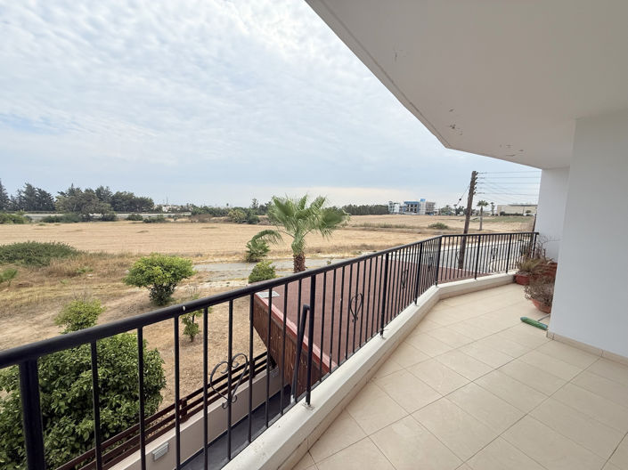 Image No.13-2 Bed Apartment for sale