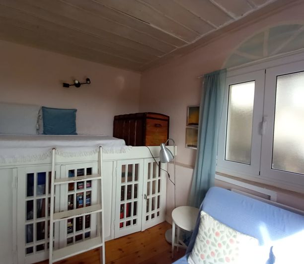 Image No.16-4 Bed House for sale