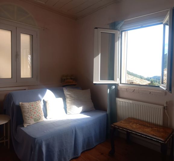 Image No.18-4 Bed House for sale