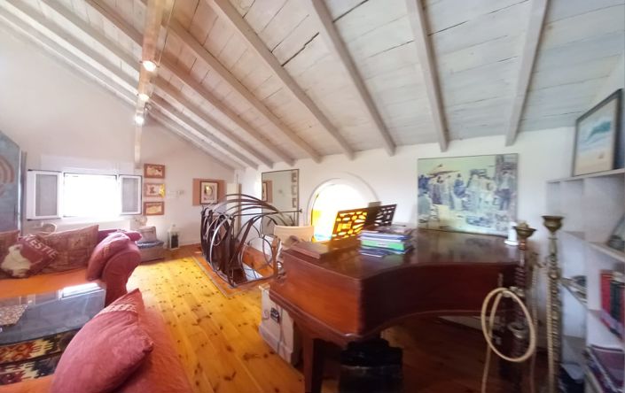 Image No.33-4 Bed House for sale