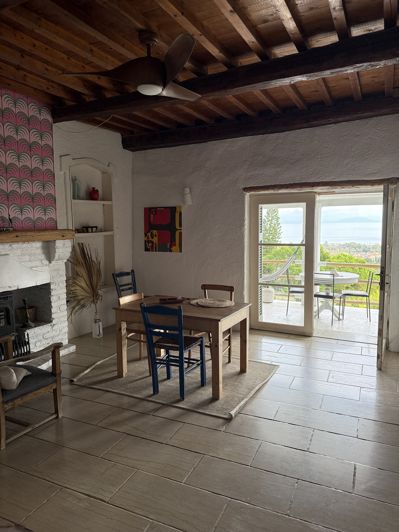 Image No.10-2 Bed House for sale