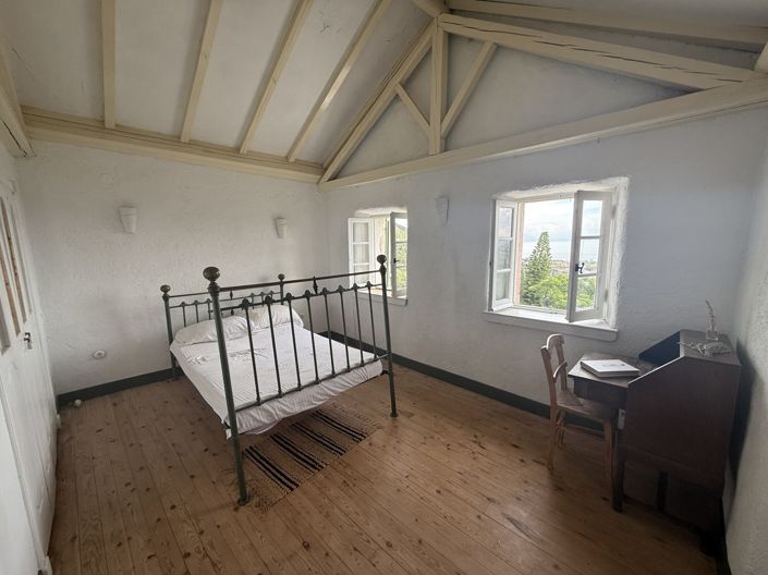 Image No.4-2 Bed House for sale