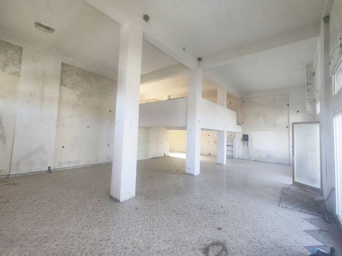 Image No.2-3 Bed House for sale