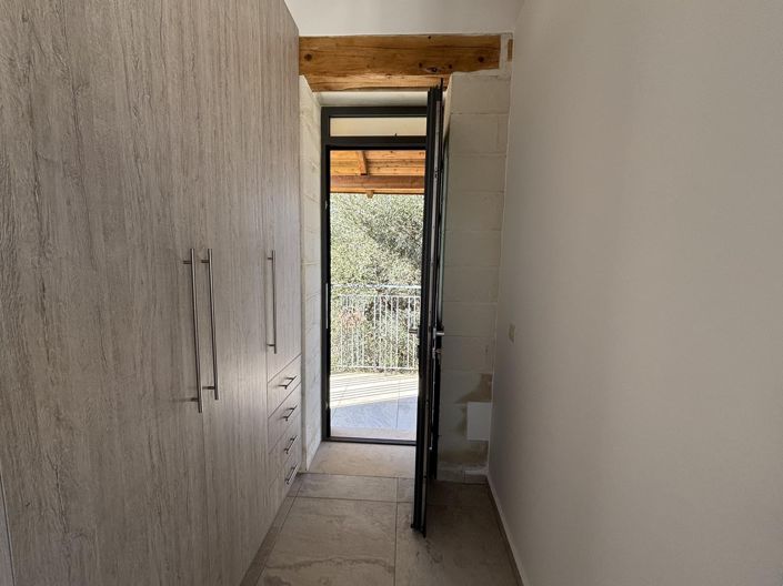 Image No.23-3 Bed House for sale