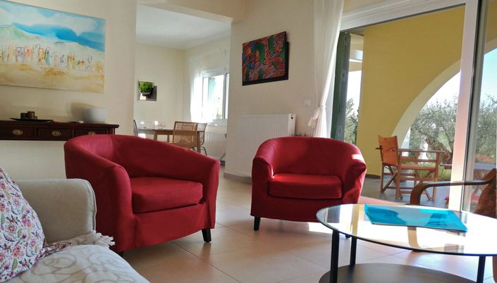 Image No.11-3 Bed House for sale