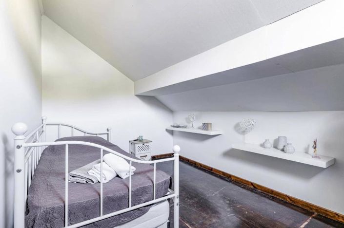 Image No.31-3 Bed House for sale