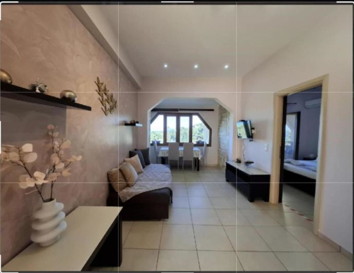Image No.27-9 Bed Property for sale