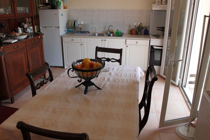 Image No.17-6 Bed Apartment for sale
