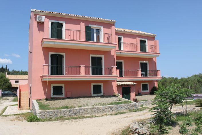 Image No.19-6 Bed Apartment for sale