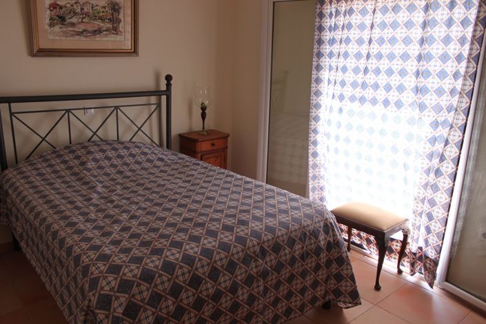 Image No.9-6 Bed Apartment for sale