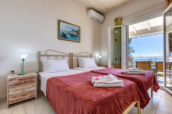Image No.2-3 Bed House for sale