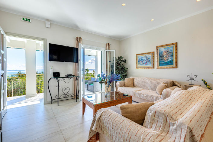 Image No.26-3 Bed House for sale