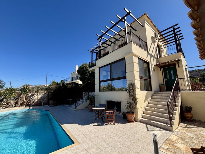 Image No.15-4 Bed House for sale
