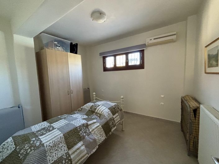 Image No.16-4 Bed House for sale