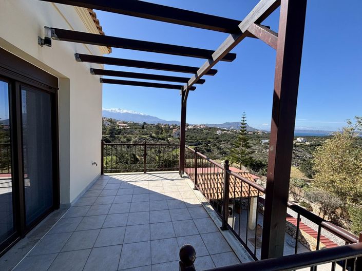 Image No.25-4 Bed House for sale