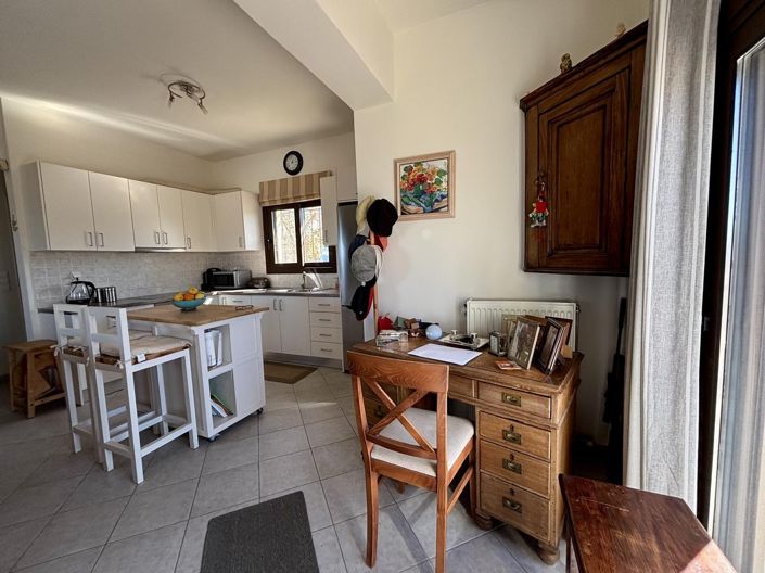 Image No.38-4 Bed House for sale