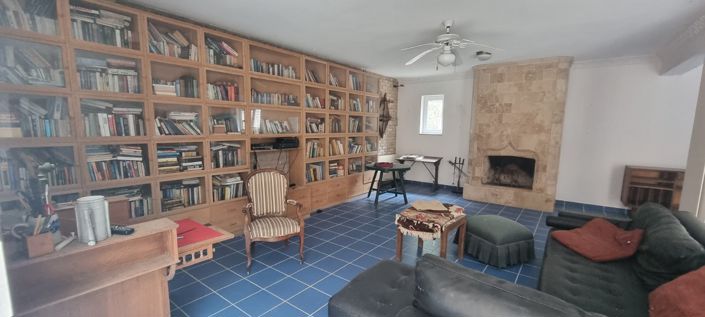 Image No.21-12 Bed House for sale