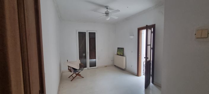Image No.40-12 Bed House for sale