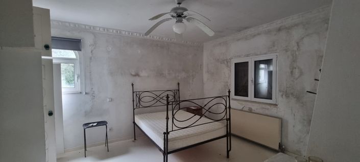 Image No.43-12 Bed House for sale