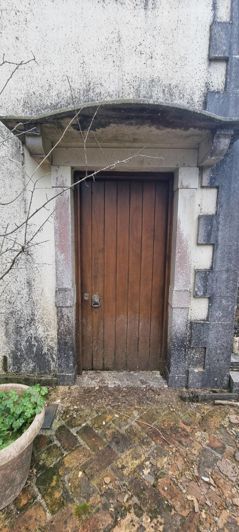 Image No.44-12 Bed House for sale