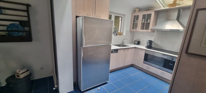 Image No.47-12 Bed House for sale